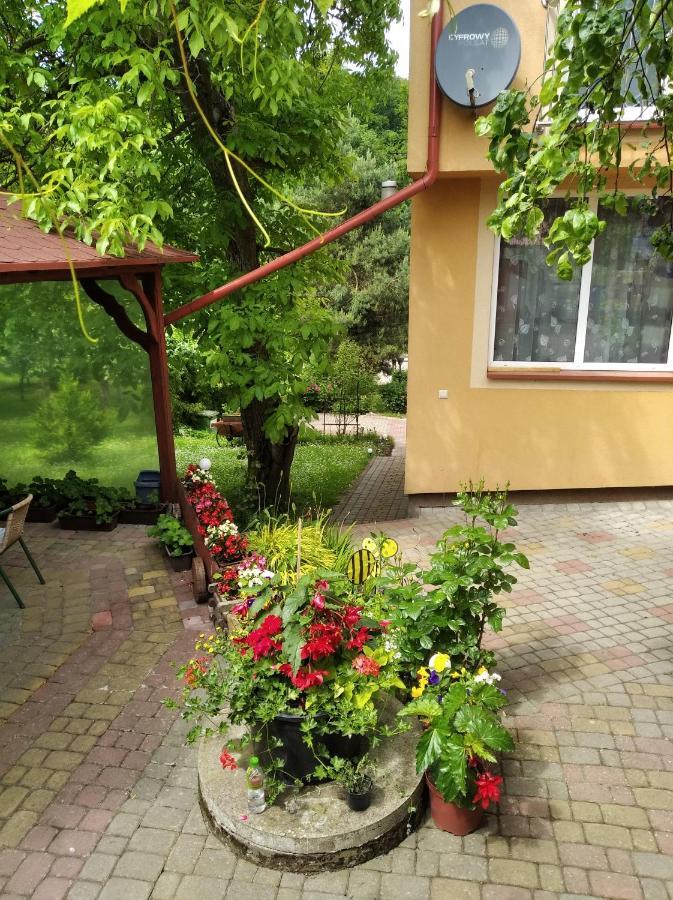 Apartament W Domu Na Wsi Tomaszów Lubelski Екстериор снимка