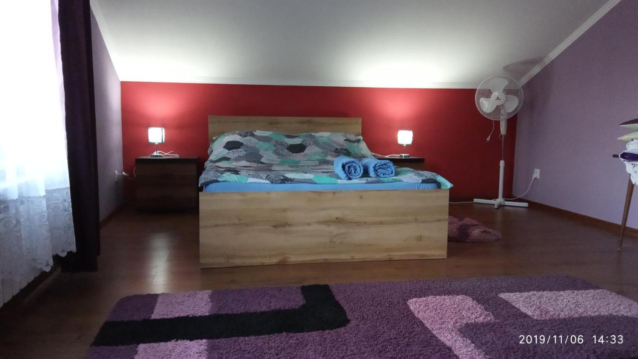 Apartament W Domu Na Wsi Tomaszów Lubelski Екстериор снимка