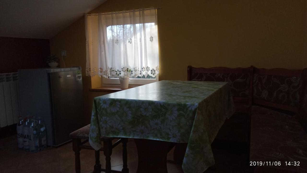 Apartament W Domu Na Wsi Tomaszów Lubelski Екстериор снимка